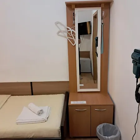 Maison d'hôtes Bascarsija - Private Bath, Tv & Aircon 3*