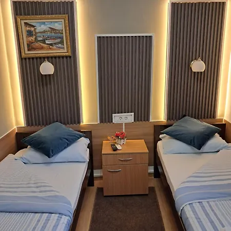 Bascarsija - Private Bath, Tv & Aircon 3* Sarajevo