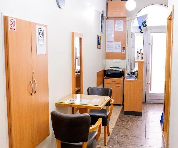 Konukevi Bascarsija - Private Bath, Tv & Aircon Saraybosna