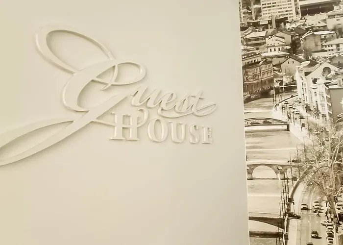 Konukevi Bascarsija - Private Bath, Tv & Aircon Saraybosna